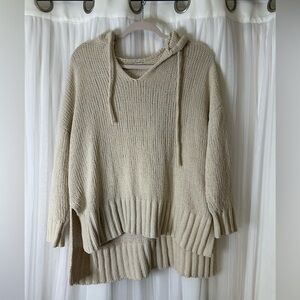 Aerie Cream V-Neck Sweater